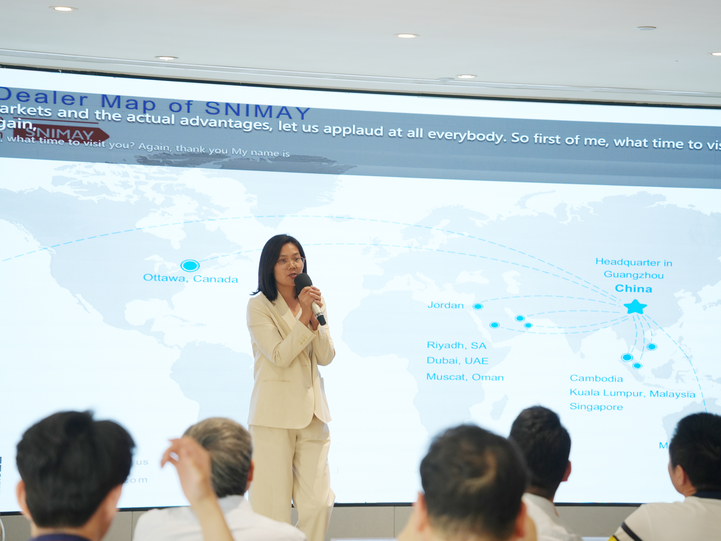 国际交流|COOHOM、酷家乐团队携海外及国内客户到访诗尼曼参观交流